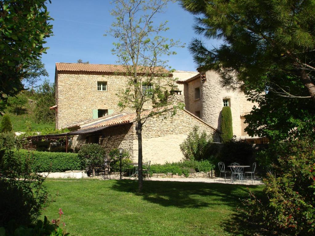 Domaine De La Grange Neuve Hotel La Roque-sur-Pernes Exterior foto