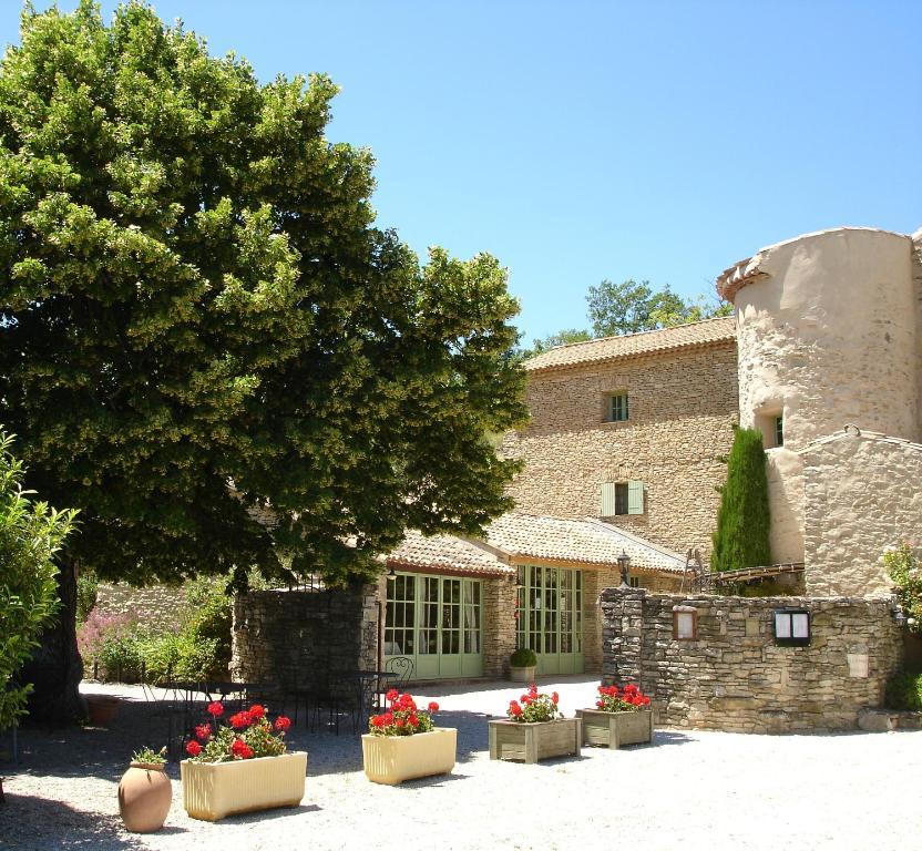 Domaine De La Grange Neuve Hotel La Roque-sur-Pernes Exterior foto